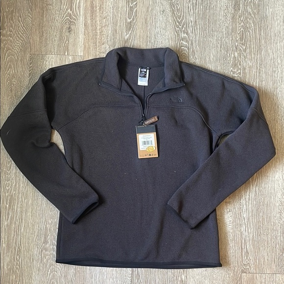 New with tag The North Face Gray Fleece Pullover size medium 1/2 zip front range - Picture 1 of 5